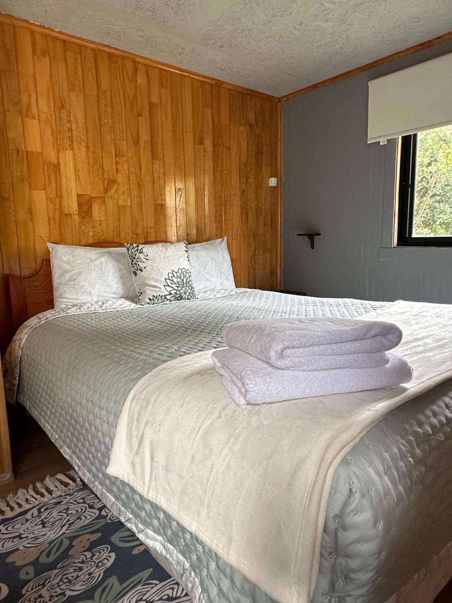 Cabanas Kuyen Austral Hornopiren Buitenkant foto