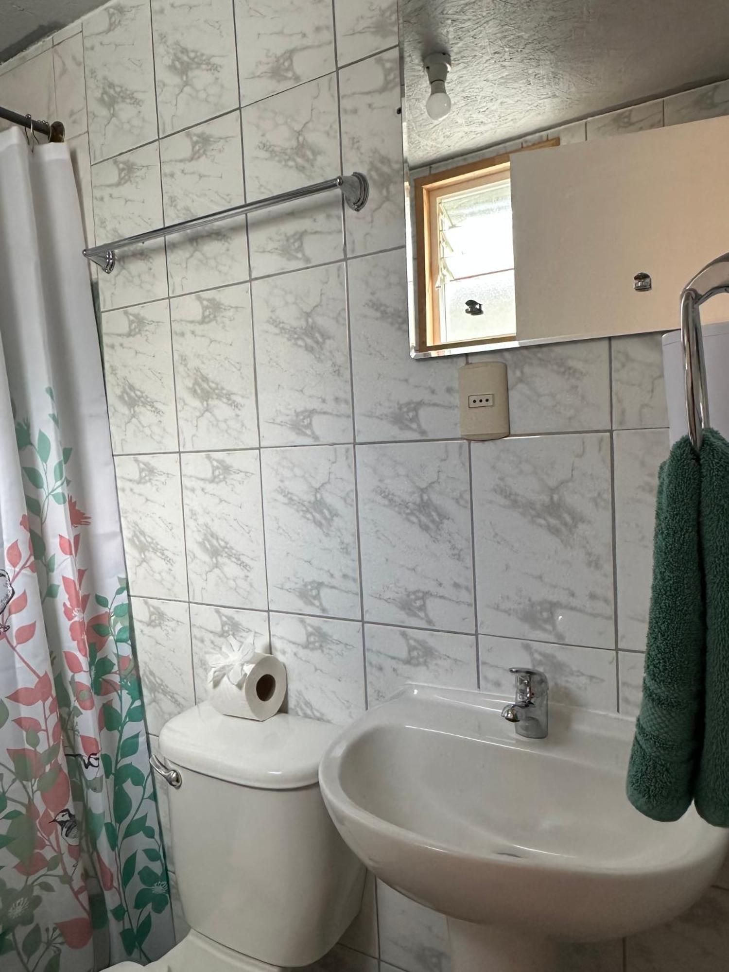 Cabanas Kuyen Austral Hornopiren Buitenkant foto